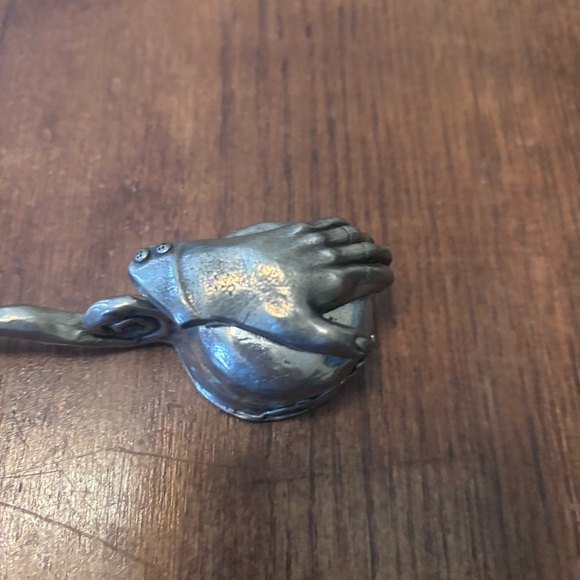 Solid Pewter Fairy Butlers Hand‎ Candle Snuffer - Picture 2 of 5